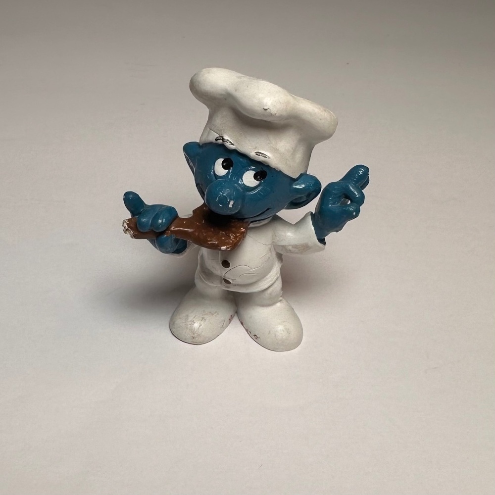 Vintage Baking Smurf Figurine 1981Schleich Peyo Portugal - Picture 3 of 9